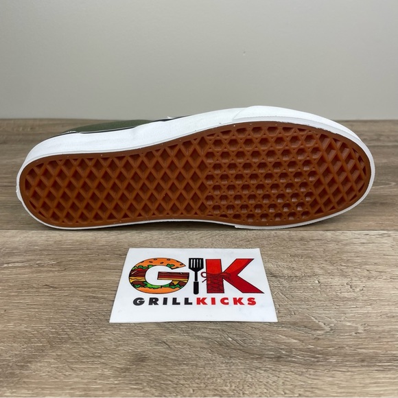 Vans Classic Slip-On Skate Shoes Peace Paisley Grape Leaf (VN0A5JMHB0F) - Picture 5 of 5